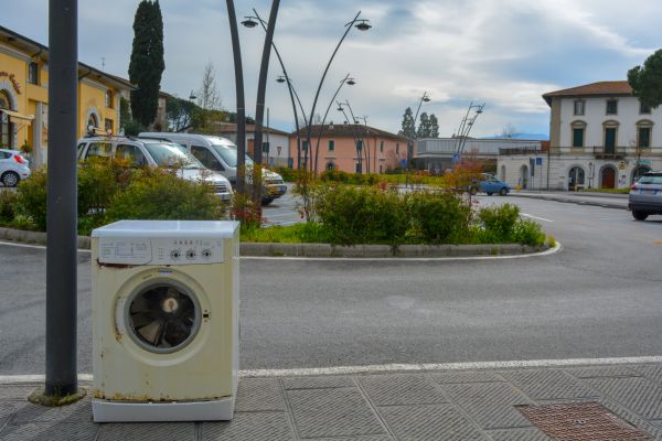 Washing Machine Removal in Yuba City